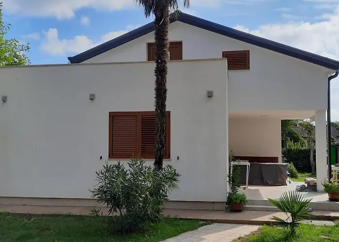 App Mirjam - Savudrija, Umag * Savudrija
